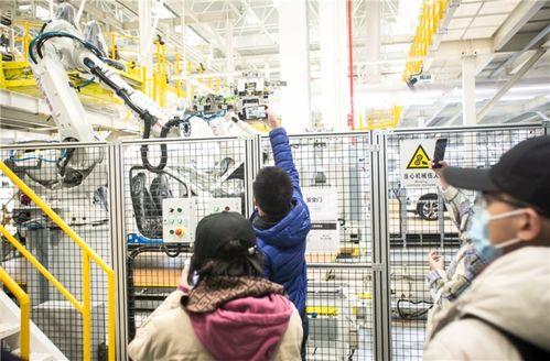 中国新主流媒体走进广汽传祺宜昌智能制造工厂 技术创新引领汽车产业未来